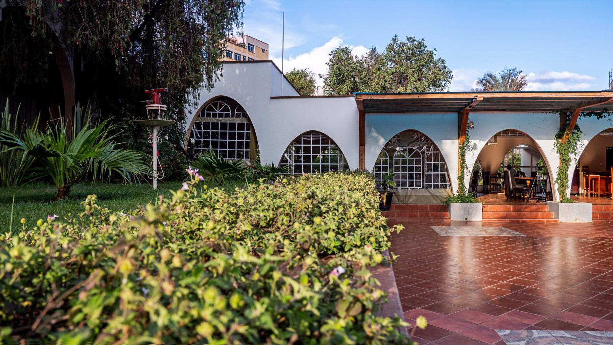 Sirikwa Hotel Eldoret Kültér fotó
