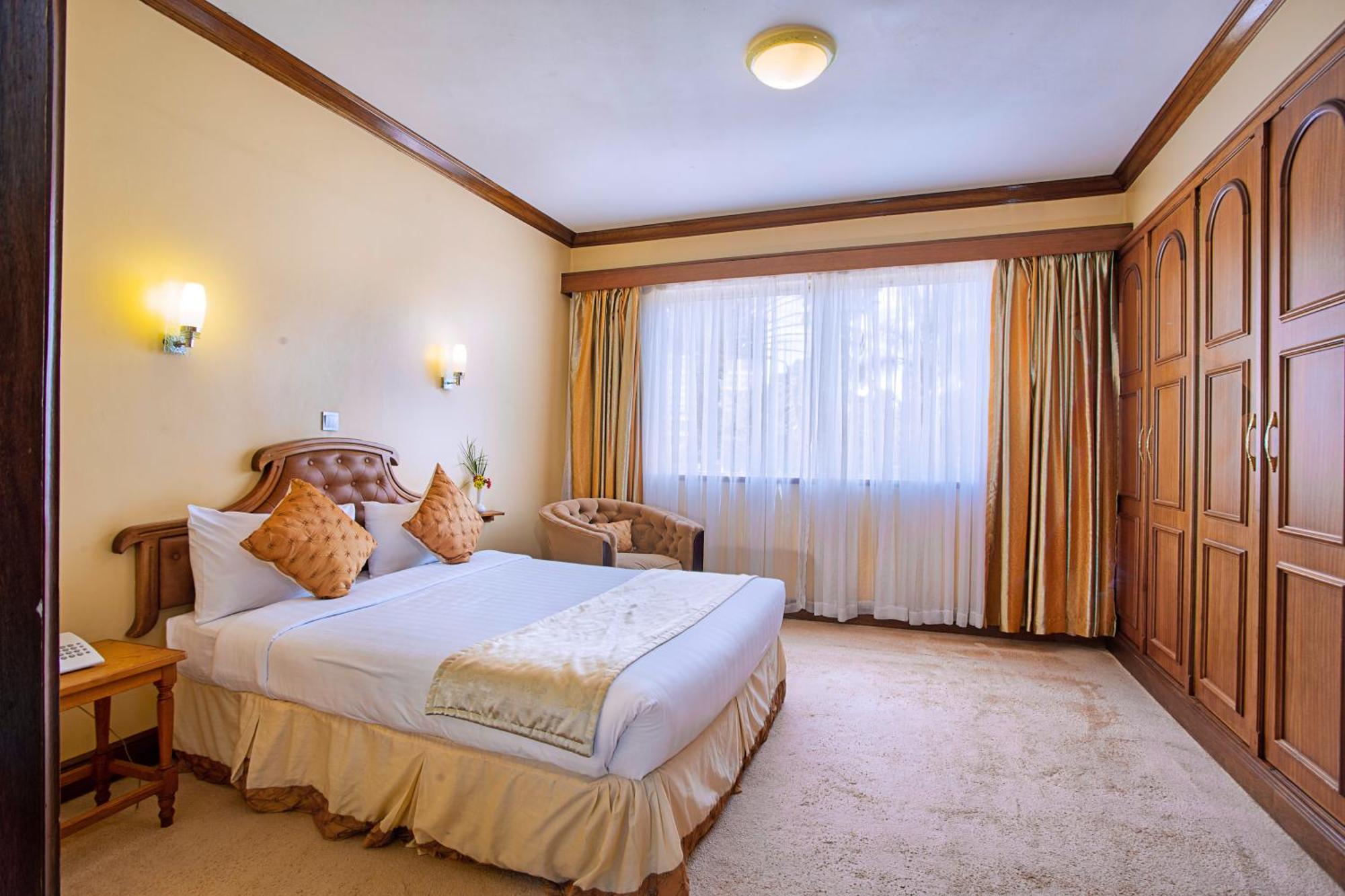 Sirikwa Hotel Eldoret Kültér fotó