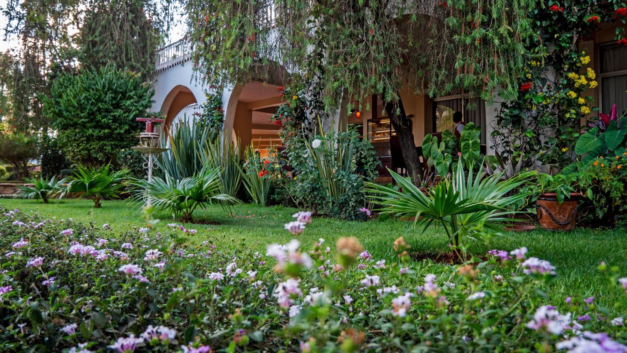 Sirikwa Hotel Eldoret Kültér fotó
