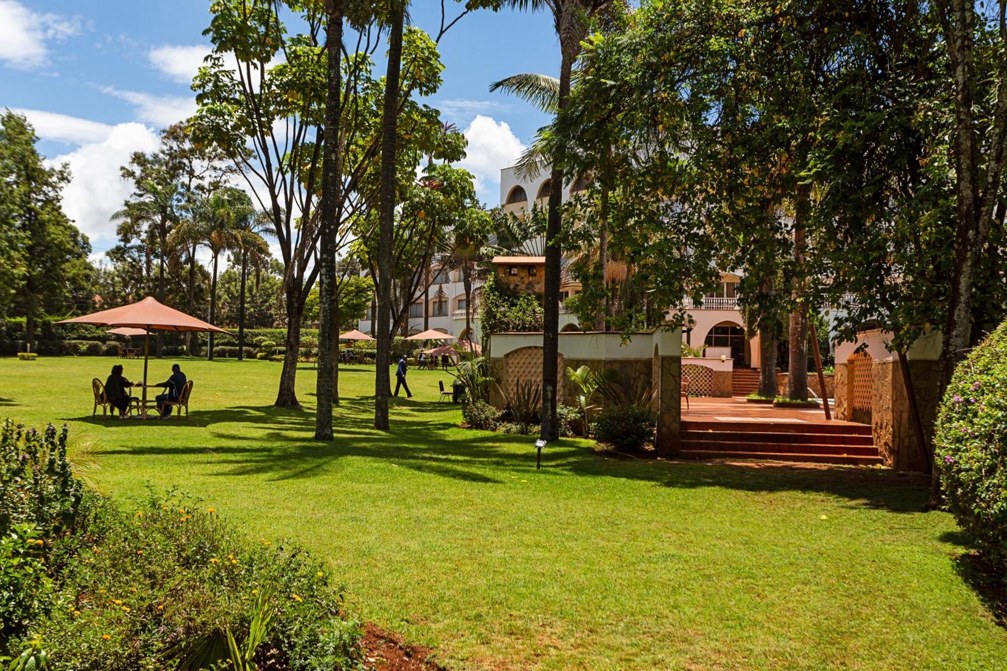 Sirikwa Hotel Eldoret Kültér fotó