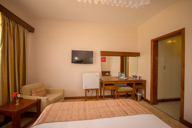 Sirikwa Hotel Eldoret Kültér fotó