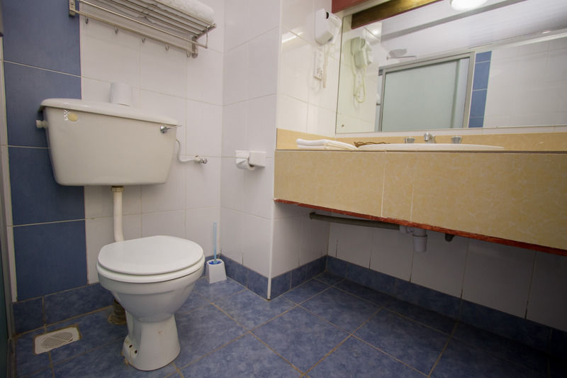 Sirikwa Hotel Eldoret Kültér fotó