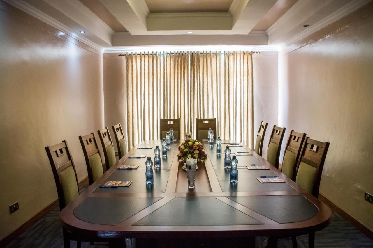 Sirikwa Hotel Eldoret Kültér fotó